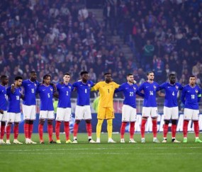 电竞比分-8秒钟缴械！体能斗志完败，失“格”雄鸡再遭战车碾压