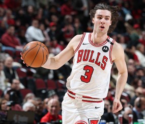 电竞比分-美媒：名记文胖认为吉迪和公牛短期不会达成续约协议，吉迪动态耐人寻味