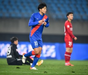 媒体人：申花角球绝对是阿森纳真传，变化路数像打出的争议也像